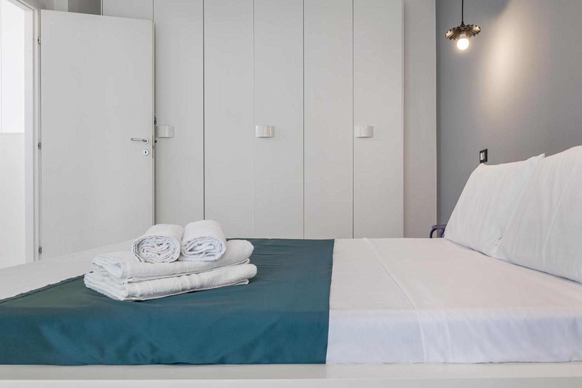 Marconi Apartments - Bologna Short Rental — Photos 2